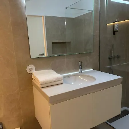 아파트 Loft Market Bolhao W Views 포르투